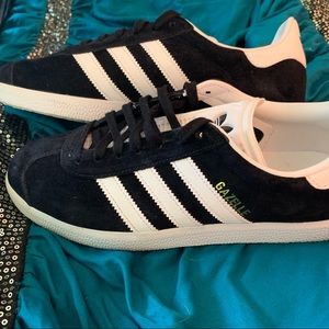 Women’s adidas gazelle